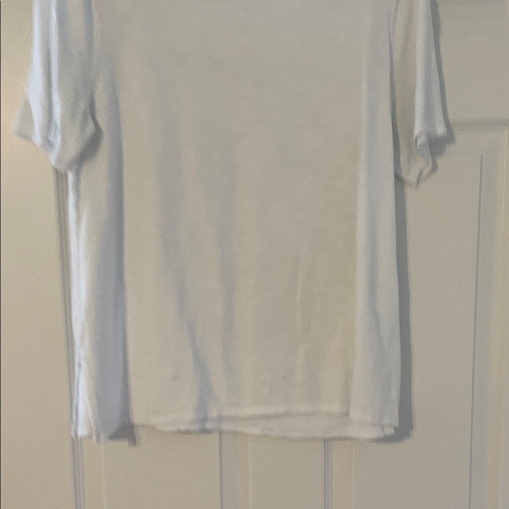 Chico's White Short Sleeve Tee